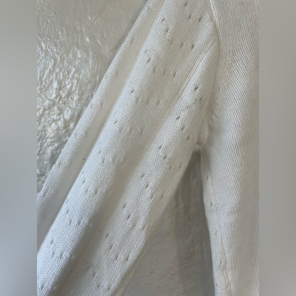 Witty Fox Womens White Scalloped Edge Cardigan Sweater Cropped Flowers; size XS - Picture 5 of 6